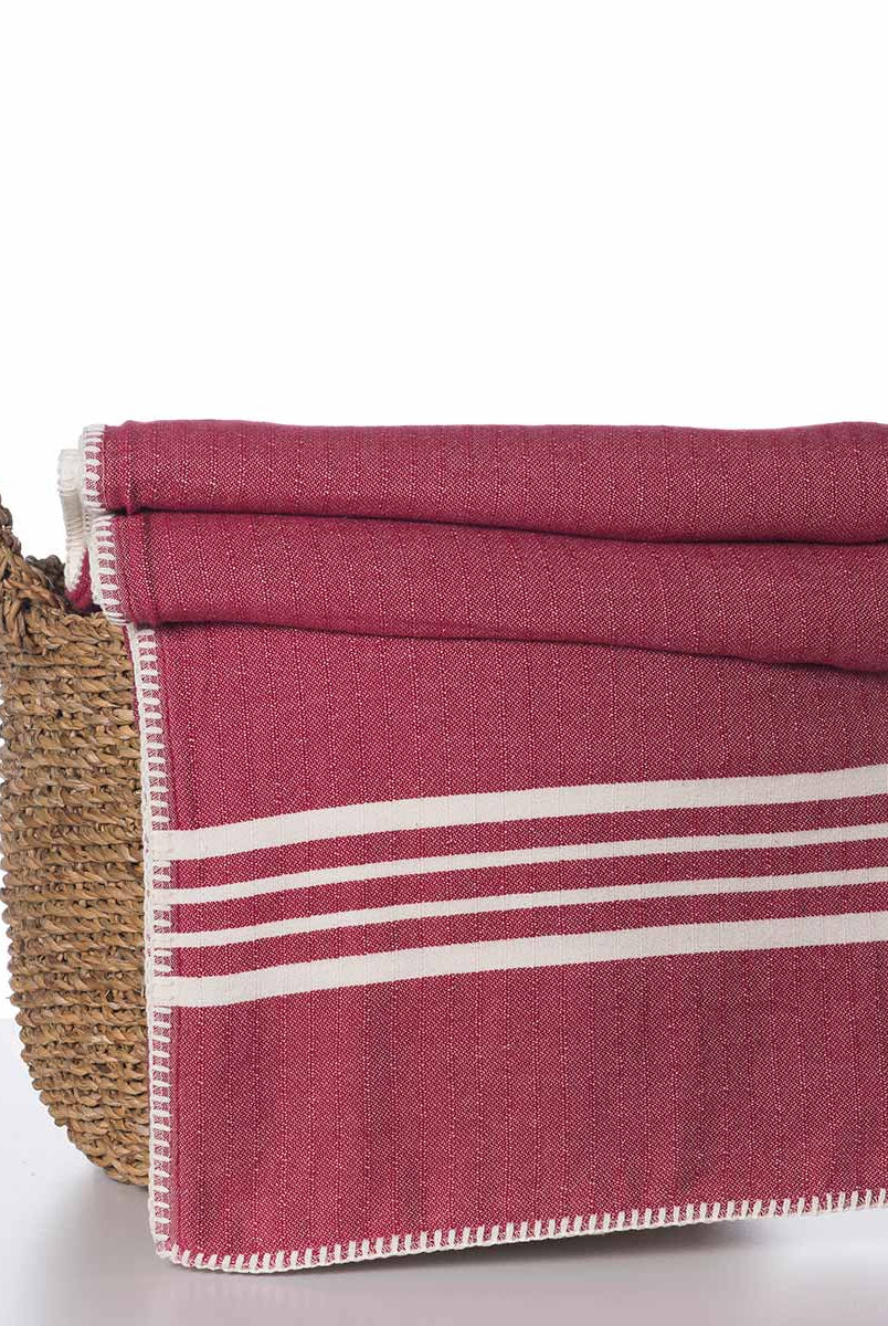 FARMHOUSE DOUBLE SIDED THROW in color made of 100% Turkish cotton Throw by buldano in Turkey