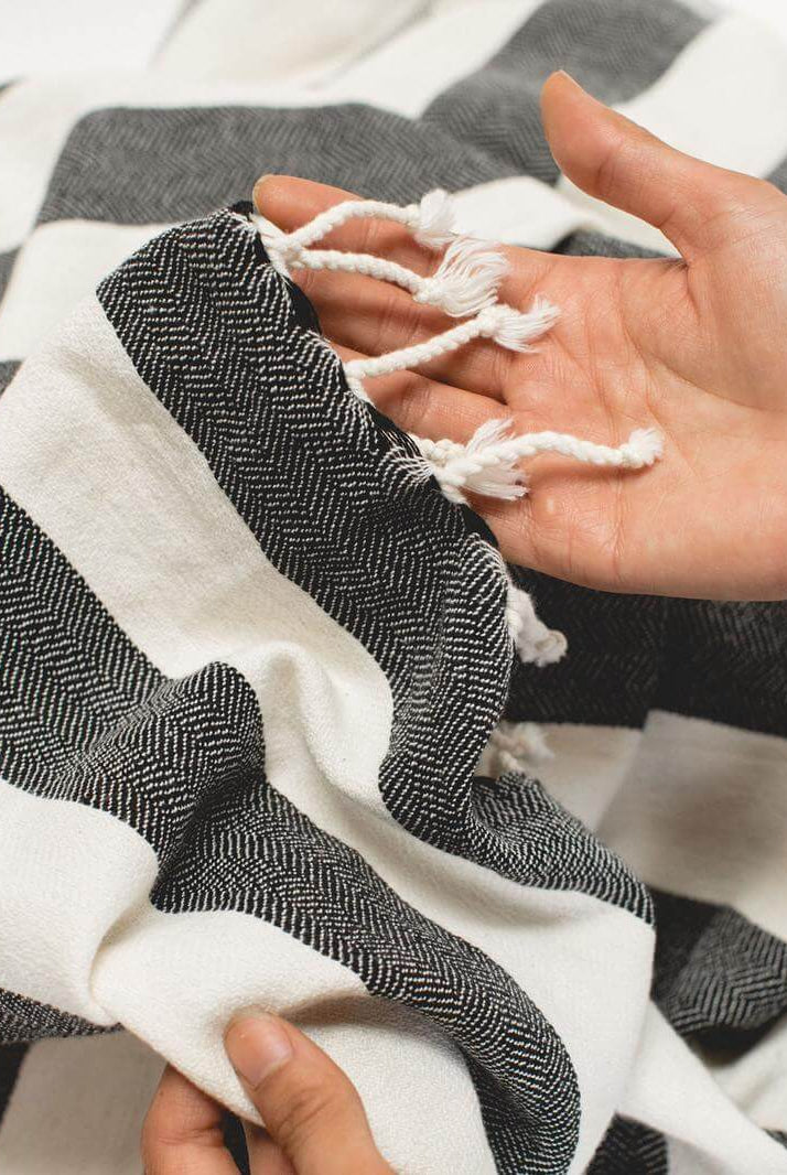 BOLD STRIPED PREMIUM TURKISH TOWEL in color made of 100% Turkish cotton by buldano in Turkey