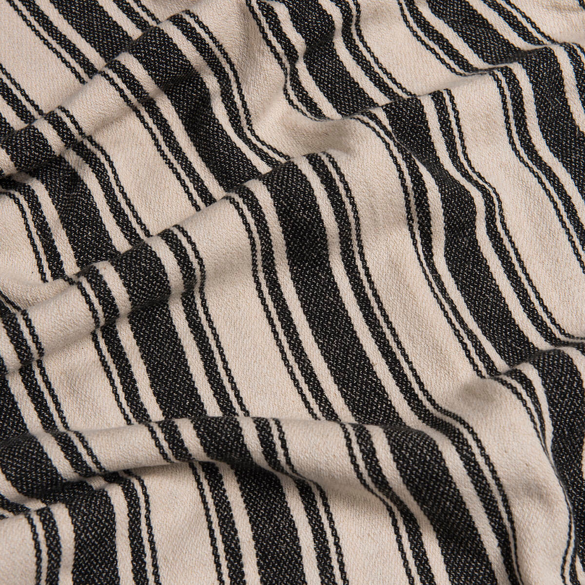 Cotton Linen Blend Vertical Striped Turkish Towel in color made of 100% Turkish cotton by buldano in Turkey
